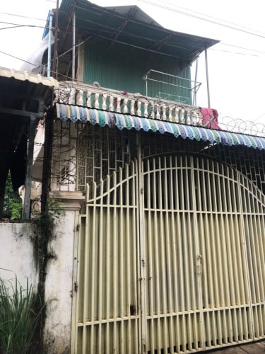 ផ្ទះល្វែងមានចំណូលនៅច្បារអំពៅសម្រាប់លក់