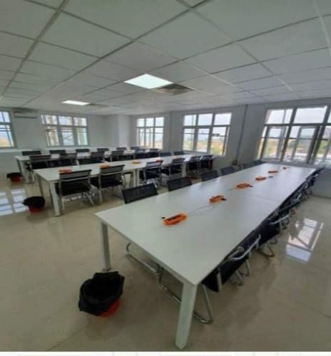 OFFICE  For rent with License casino