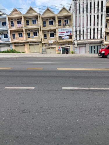 Shop House for sale on big road