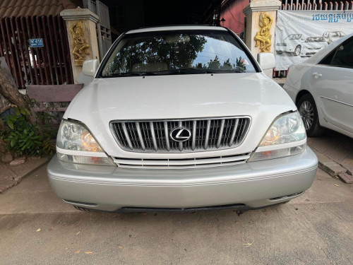 Lexus RX300 2001 ប៉ុង 1