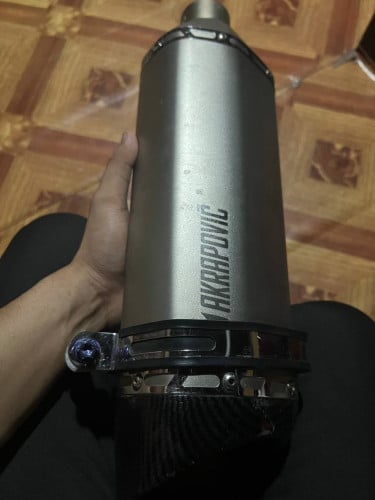 Akrapovic របស់ថៃ bmw, z1000