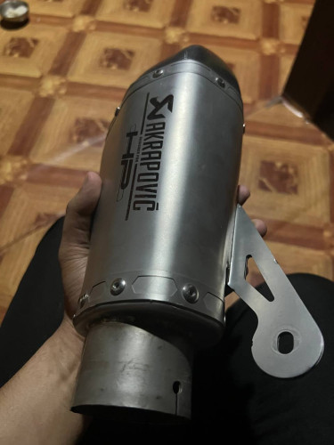 Akrapovic របស់ថៃ bmw, z1000