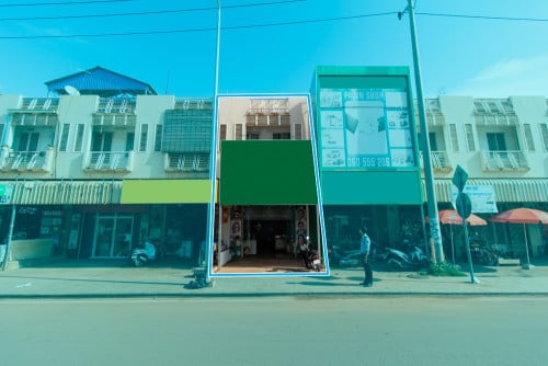 ផ្ទះល្វែងលក់