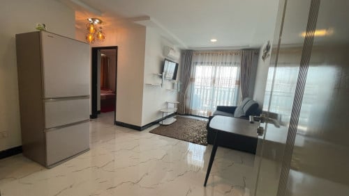 ខនដូរជិតបុរីកីឡា ទល់មុខផ្សារដេរប៉ូ