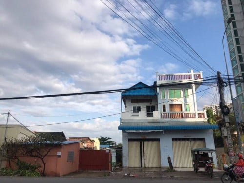 Toul Kork street 598 (堆谷 一环大道 598）