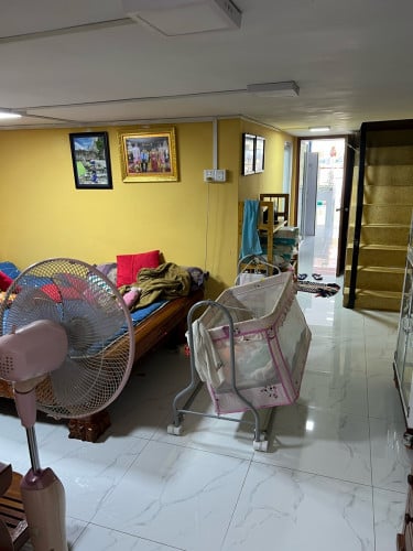 ផ្ទះអាជីវកម្ម លក់បន្ទាន់ E0 ទល់មុខខ្លោងទ្វារសាលាបឋមសិក្សាបាក់ទូក