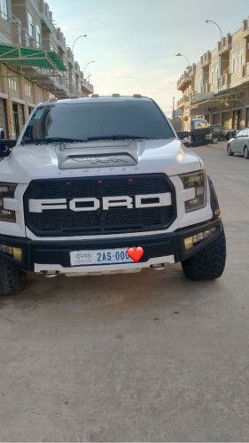 Ford នៅស្អាតម្ចាស់ដើម