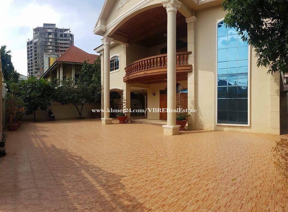 Villa for Rent in Boeng Kak1,ផ្ទះវីឡាសម្រាប់ជួល ទីតាំងនៅសង្កាត់បឹងកក់ទី1,Property Code: VBRE01295