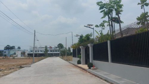 ដីជួលកែង ទំហំ  20mx13.25m ជាប់ផ្សាអង្គស្នួលផ្លូវជាតិលេខ 4