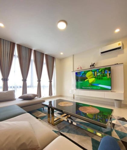 Flat House for Rent in Chbar Ampov | 4BR 5Baths | $750💚