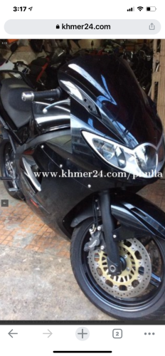 1050c Triumph Sprint ST 2009