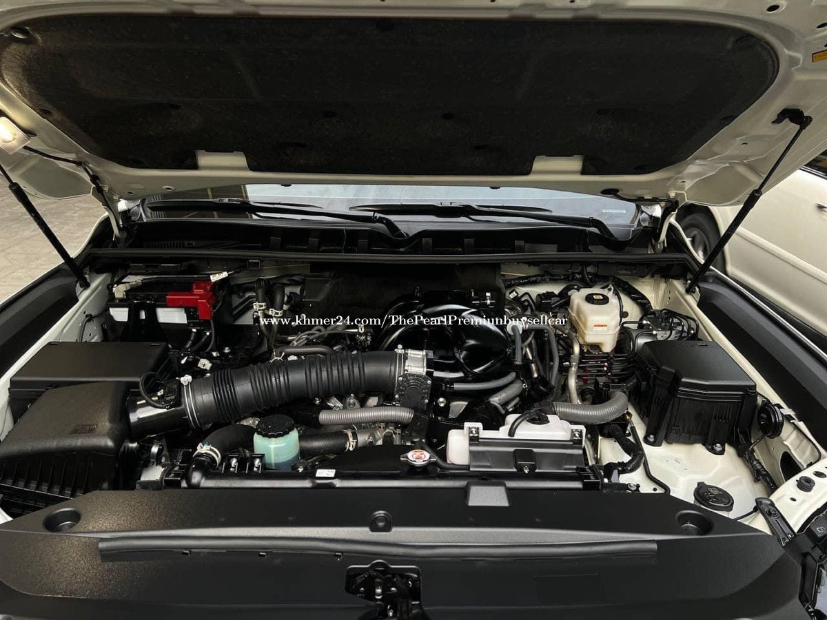 Land Cruiser 2022 Price 158000 in Chak Angrae Leu, Cambodia Kim