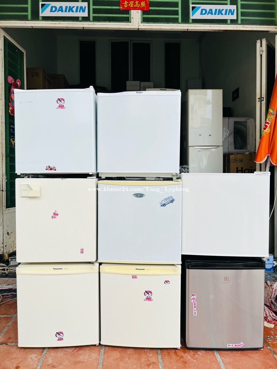 Mini fridge ទូទឹកកកជជុះ៥តឹក ស្អាតៗ Price 55.00 in Tuol Sangkae 1