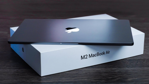 MacBook Air M2 (13.6)(8G@256G)(8-core) Salary Start From $1170.00 in Ou  Ruessei Bei