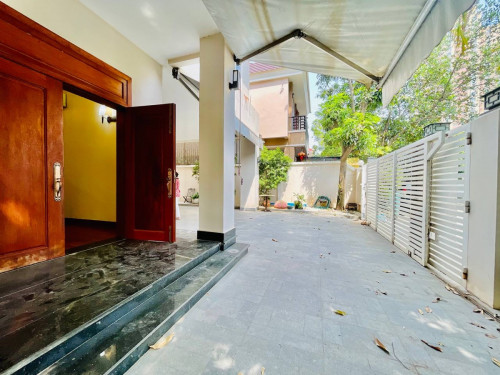 Modern Villa For Rent In Bassak Garden City, 14x22m, 03 Floors, 04 Bedrooms, 4,200$ Per Month