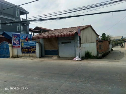 ដីលក់បន្ទាន់ ម្ចាស់ផ្ទាល់ជាប់ផ្លូវជាតិលេខ៥