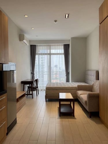 Luxury studio room | for Rent in BKK1 | $450/ month๐