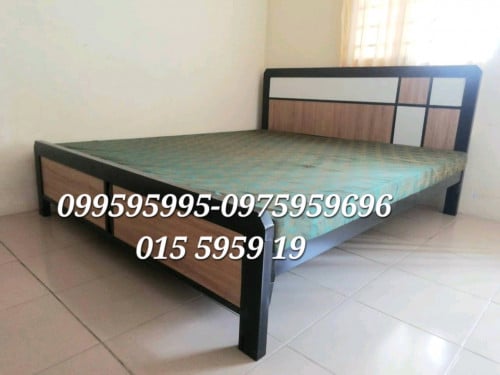 គ្រែដែកក្បាលឈើ +ពូក 1,8ម ×2,0ម