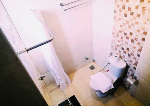 Hotel For Rent Near Olumpia City, 17x24m, 08 Floors, 90 Rooms Have Furniture, 11,000$ Per Month