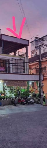 ផ្ទះលក់ 300000$ មានចំណូលស្រាប់ 1000$ នៅលើផ្លូវធំ (នៅមហោរស្របកណ្តាលក្រុង)