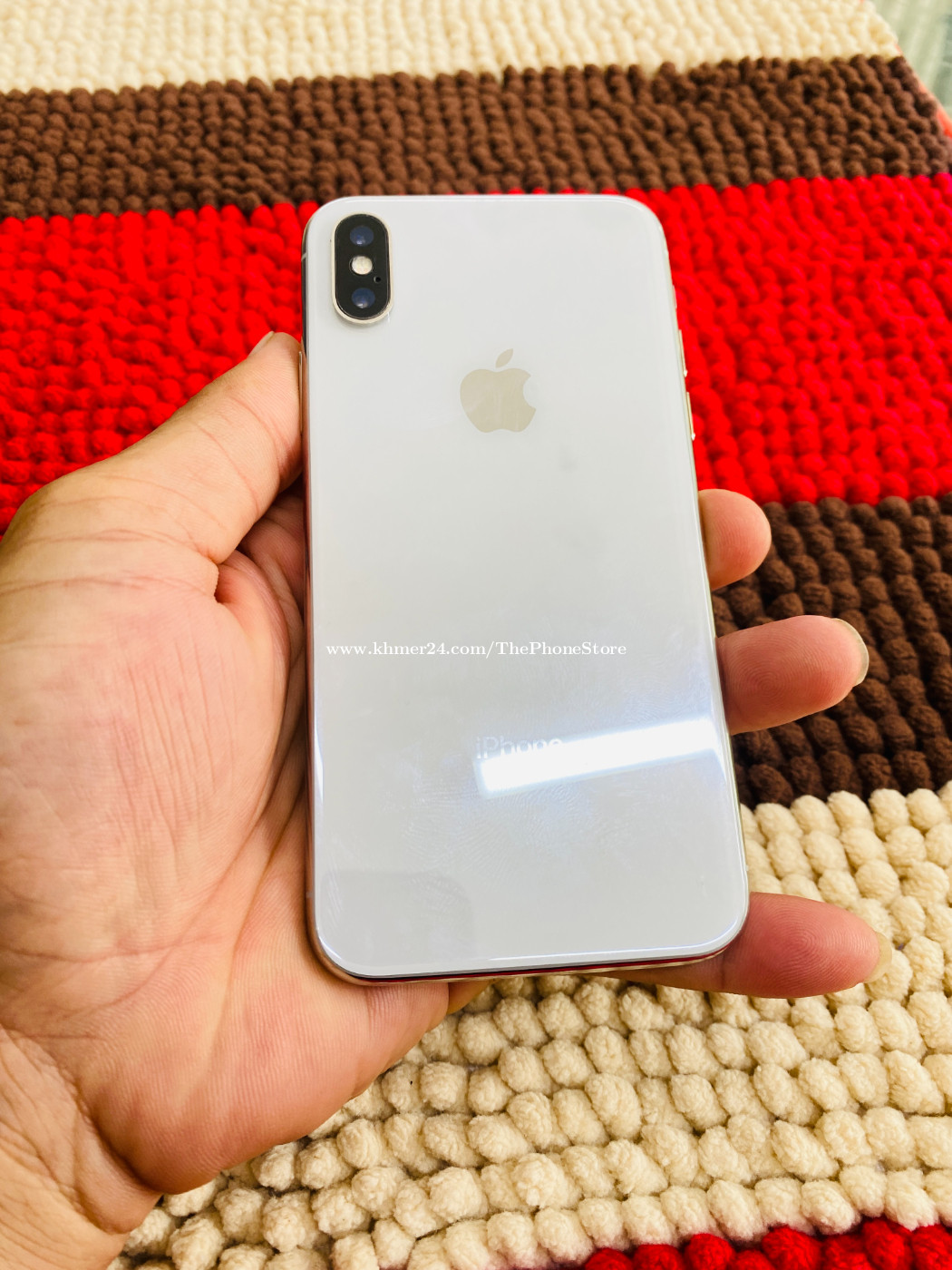 iPhone X 64G from USA new 98% Price $199 in Boeng Trabaek