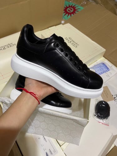 Alexander Mc Queen Men’s and Woman’s