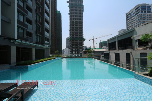 BKK3 area (Bordering BKK1)| 1 bedroom condominium for rent| Pool, fitness and sky bar