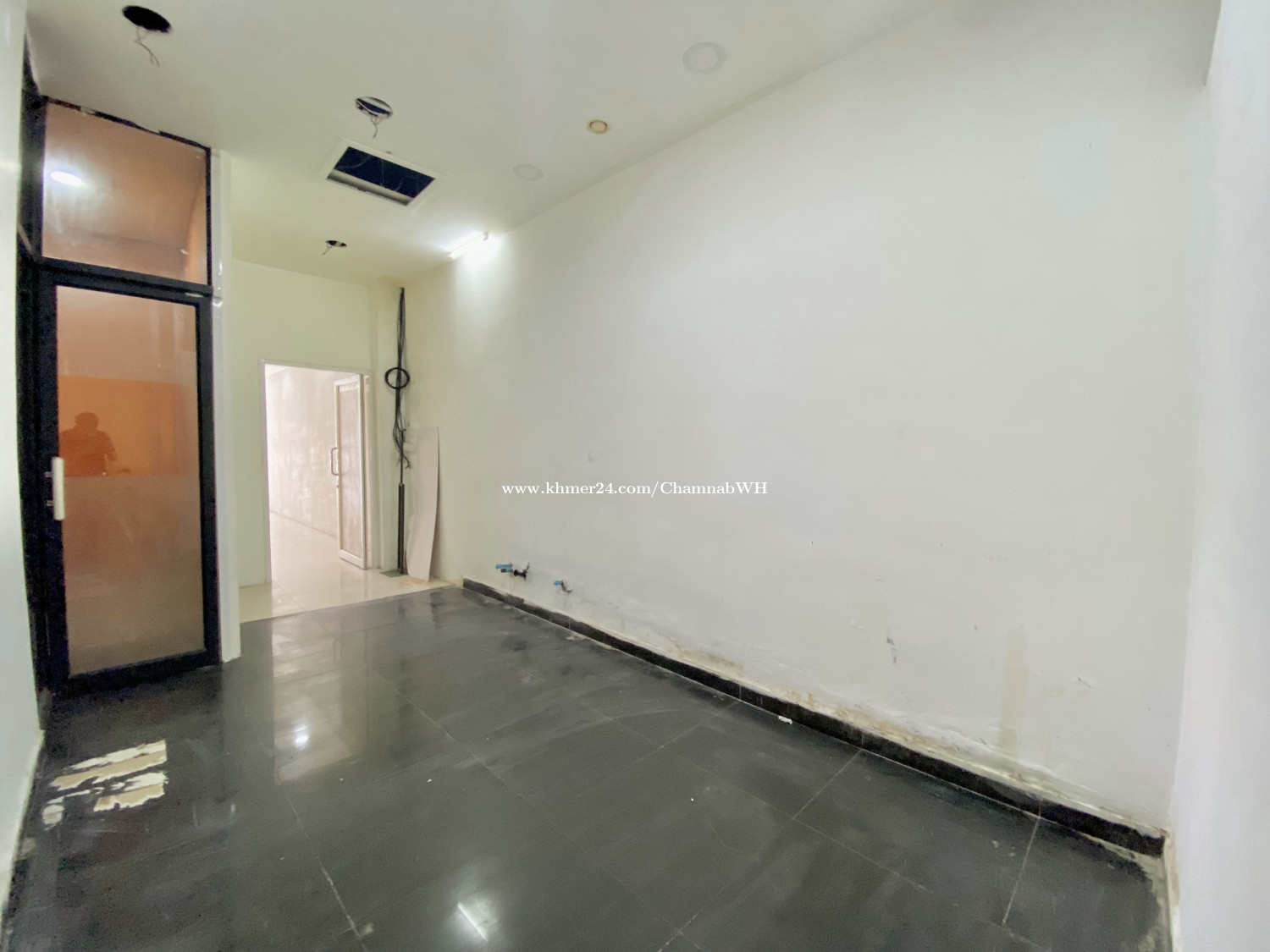 Russian Market Furnished shophouse for rent 700 per month Code