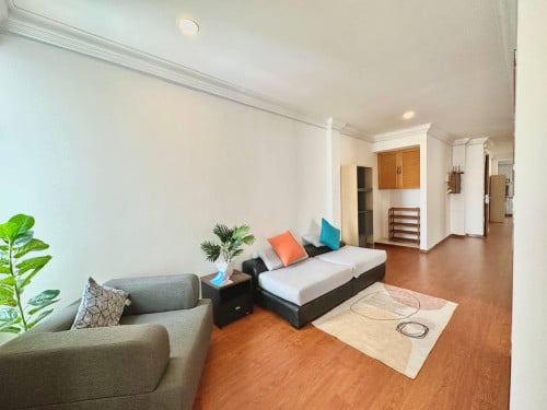 𝐁𝐊𝐊𝟏 | Furnished 3 Bedrooms Serviced Apartment (150sqm)
