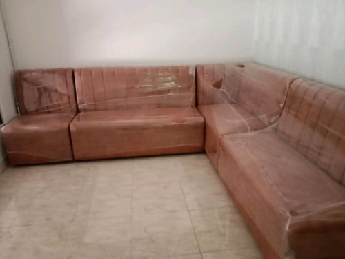 កាត់ថ្មី