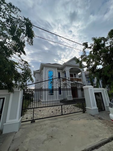វីឡាលក់