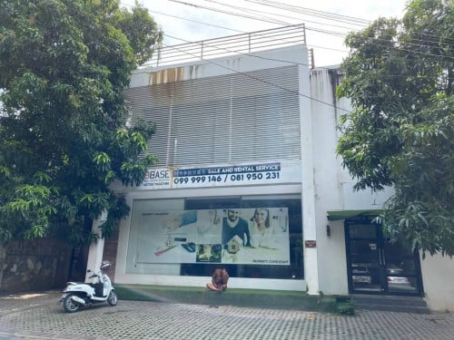 Spacious Villa | BKK1- Hard Title | Negotiable