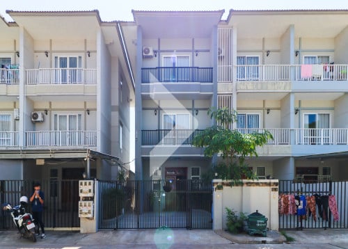 [ផ្ទះសម្រាប់ជួល - HOUSE FOR RENT]