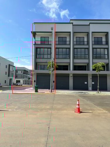 ផ្ទះអាជីវកម្ម (SH Grand II) 1ល្វែង (ផ្ទះកែង) នៅក្នុង បុរី ជីបម៉ុង (Chip Mong The Park Land 6A)