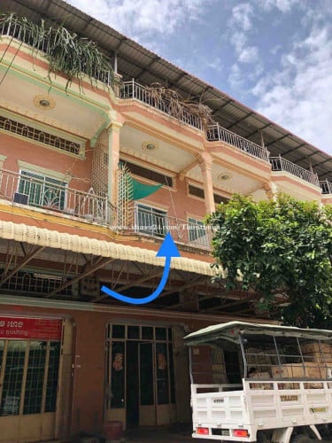 ផ្ទះលក់នៅក្បែរផ្សារស្ទឹងមានជ័យថ្មី​(បន្ទាន់)