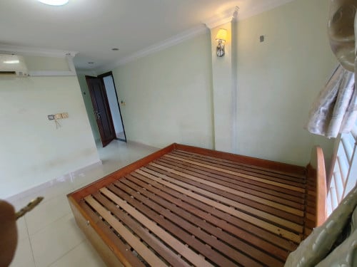 បន្ទប់ជួលតម្លៃ 60 ដល់ 90