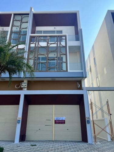 Shop House ( Orkide the botanic )