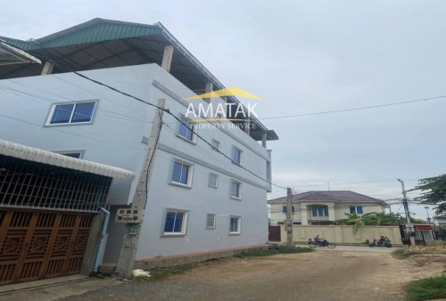 ផ្ទះ 2 ល្វែងកែងលក់នៅក្បែរបុរីមហាសែនសុខ