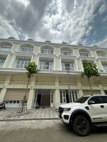 ផ្ទះជួល​ 2ល្វែង​ ផ្លូវជាតិ​ 6A នៅបុរី​ Blue Diamond the river (គម្រោងទី​ 1)