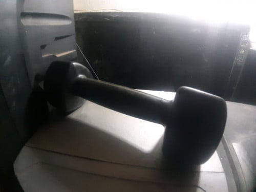 ដុំដែក ២គីឡូ  ហាត់ប្រាណ @070 413 770