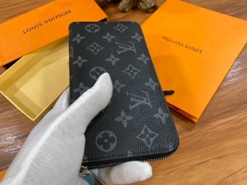 Louis Vuitton® Double Card Holder Black. Size  Louis vuitton mens wallet, Card  holder, Louis vuitton store