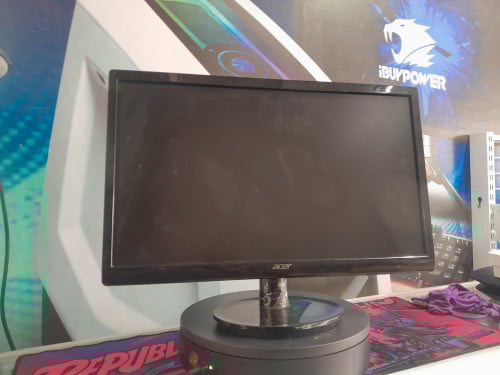 ម៉ូនីទ័រ 22inch