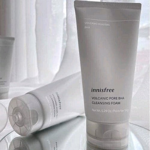 Innisfree Jeju Volcanic Pore Cleansing Foam