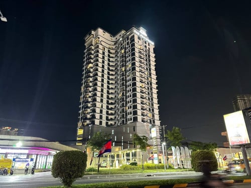 9th floor, 2bedrooms for sale at The Peninsula Residences