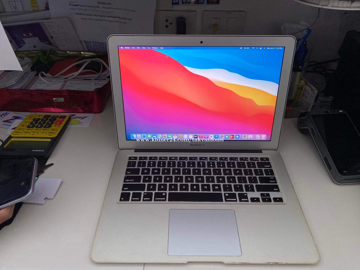 Macbook air 2015 Ram 4G Ssd 128G Cpu core i5 Version big sur last