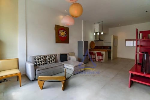 Doun Penh area | Modern apartment one bedrooms with lift for rent next to Phsar Chas