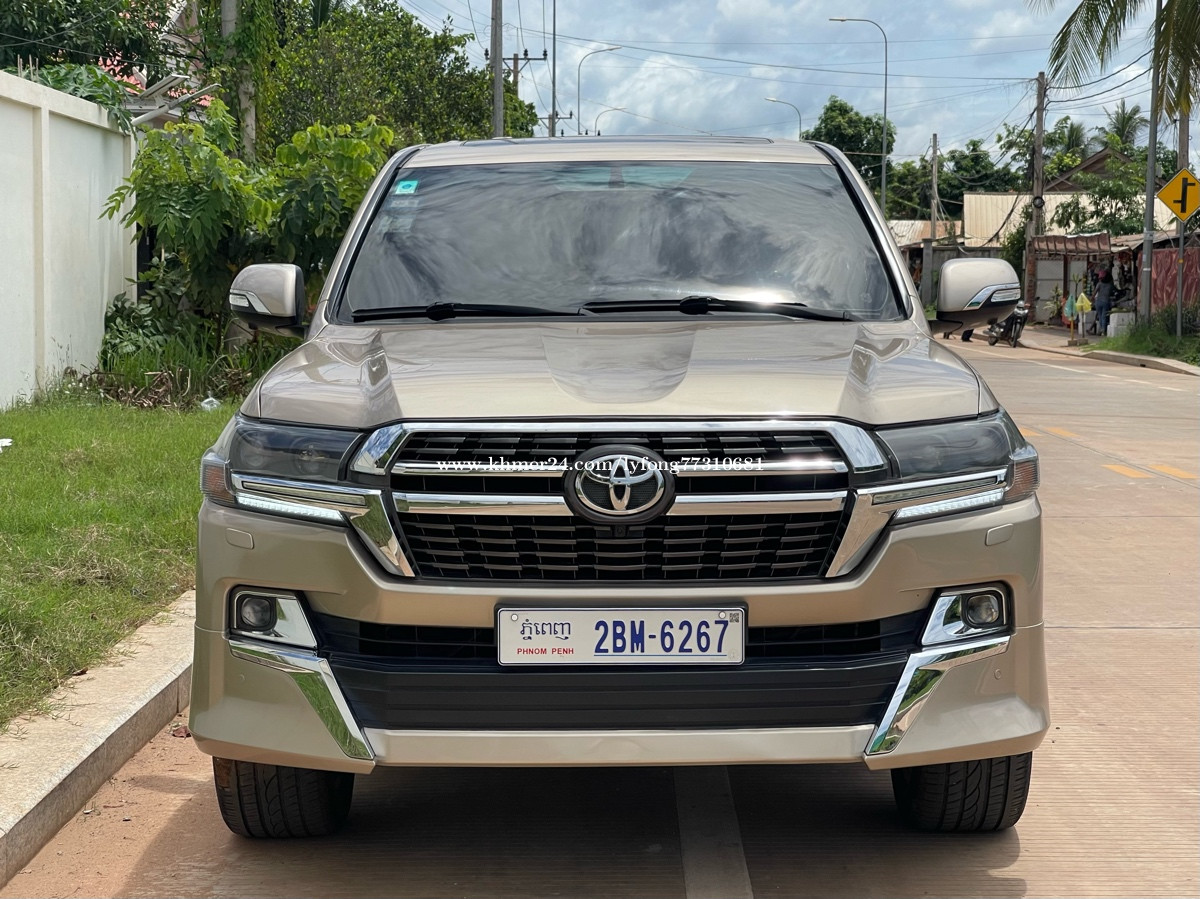 Landcruiser 2010Arab full Price 42500.00 in Siem Reab, Cambodia Hou