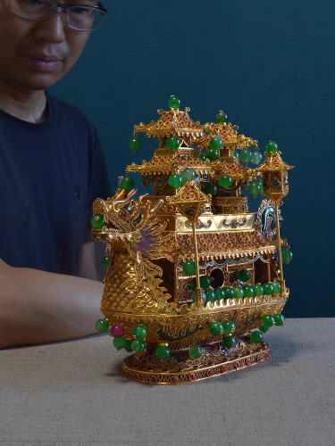 គ្រឿងតុបតែងទូកនាគរាជ(វត្ថុបុរាណសម័យកាលរាជវង្សថាង)