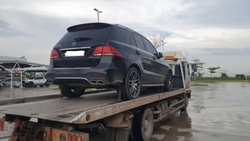 ឡានដឹកឡាន Tow Car 拖车公司