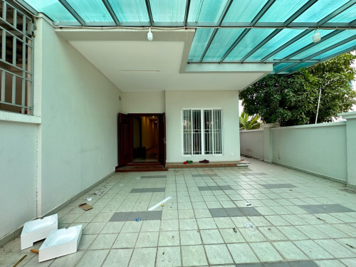 House for sale $250,000  and rent $650 ចចារ